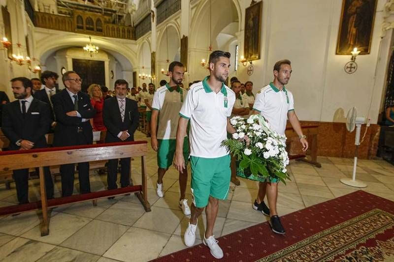 Ofrenda floral del Córdoba Cf a San Rafael