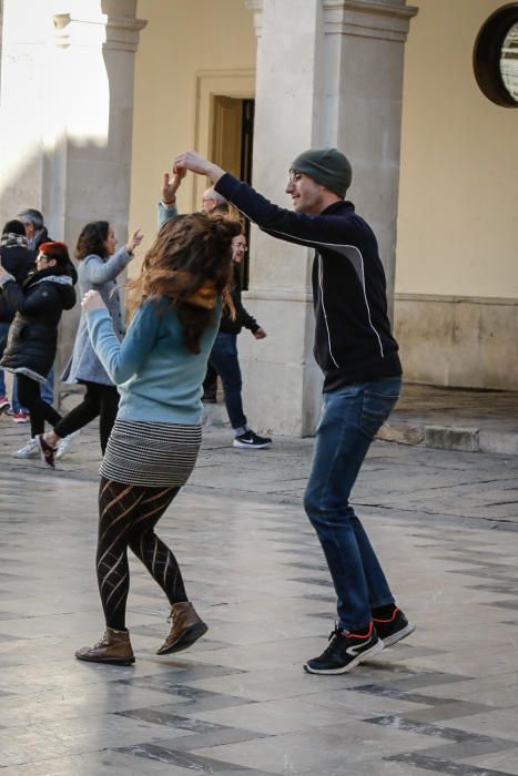 Alcoy se mueve a ritmo de swing