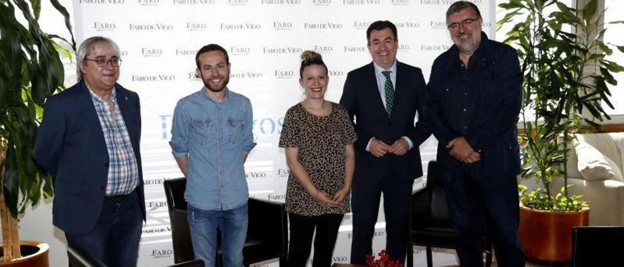 Salvador Rodríguez, Álvaro Pérez, Patricia Hermida, Román Rodríguez e Xosé Ramón Pena (e-d).   |  JOSÉ LORES