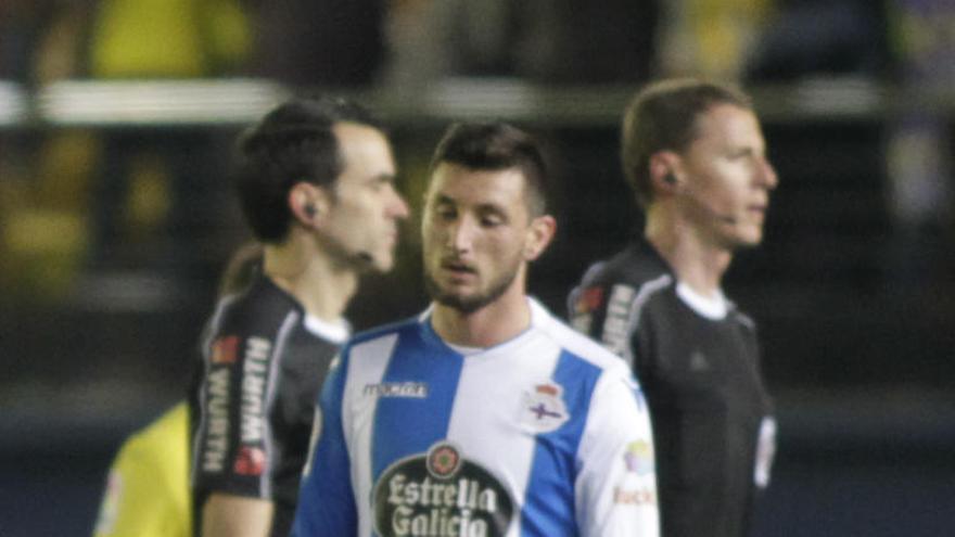 Borja Valle advierte antes del derbi de que se deben al &quot;deportivismo y un escudo&quot;