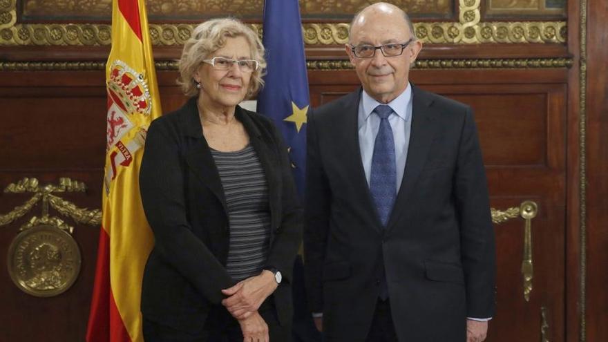 Montoro abre la puerta a explicar en el Congreso la intervención de las cuentas de Madrid