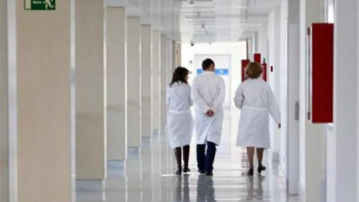 El SES rebaja a unas 6.900 las contrataciones para cubrir el verano