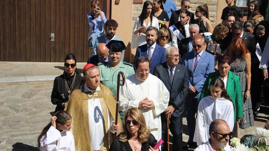 Zamora y Luanco, hermanadas por el himno del Socorro y el cardenal Artime
