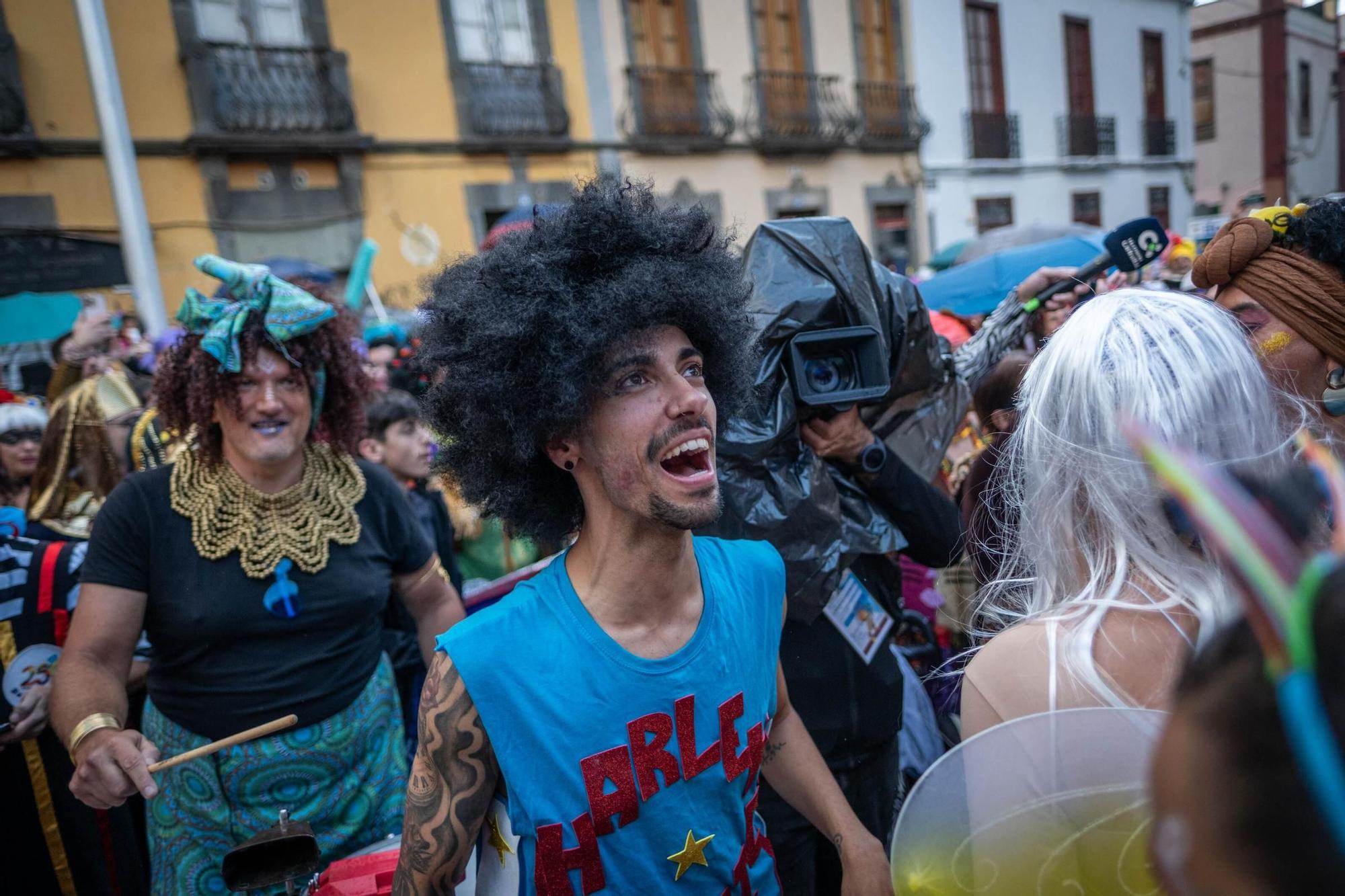 Santa Cruz celebra su segundo Carnaval de día