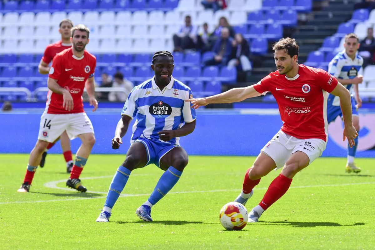 Fabril 3 - 0 UD Ourense: las puertas de bronce se abren para el filial blanquiazul