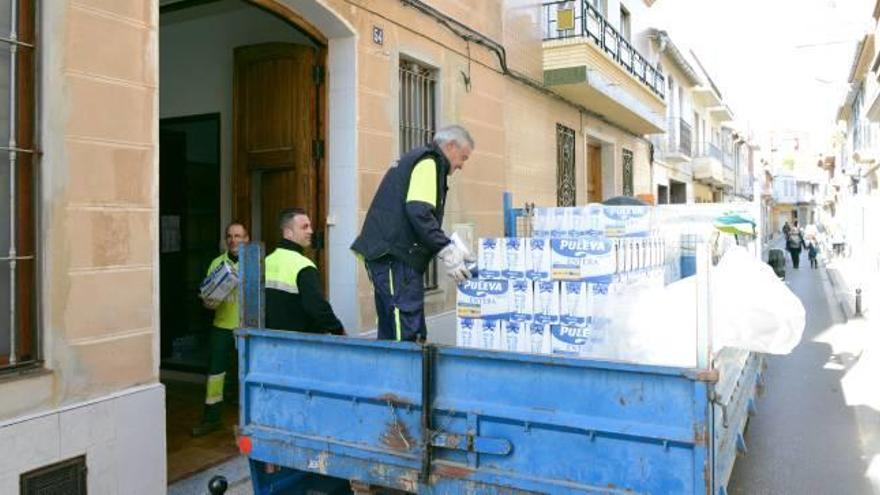 Cáritas Paiporta recibe más  de 8.100 kilos de alimentos
