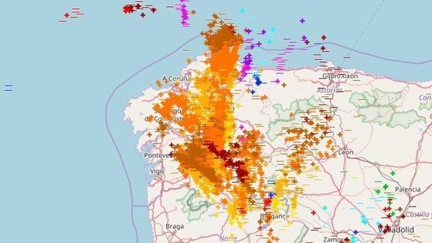 Más de 10.000 rayos en Galicia en las últimas horas