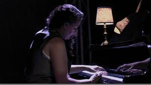 Bárbara Granados interpreta al piano obras compuestas por su bisabuelo.