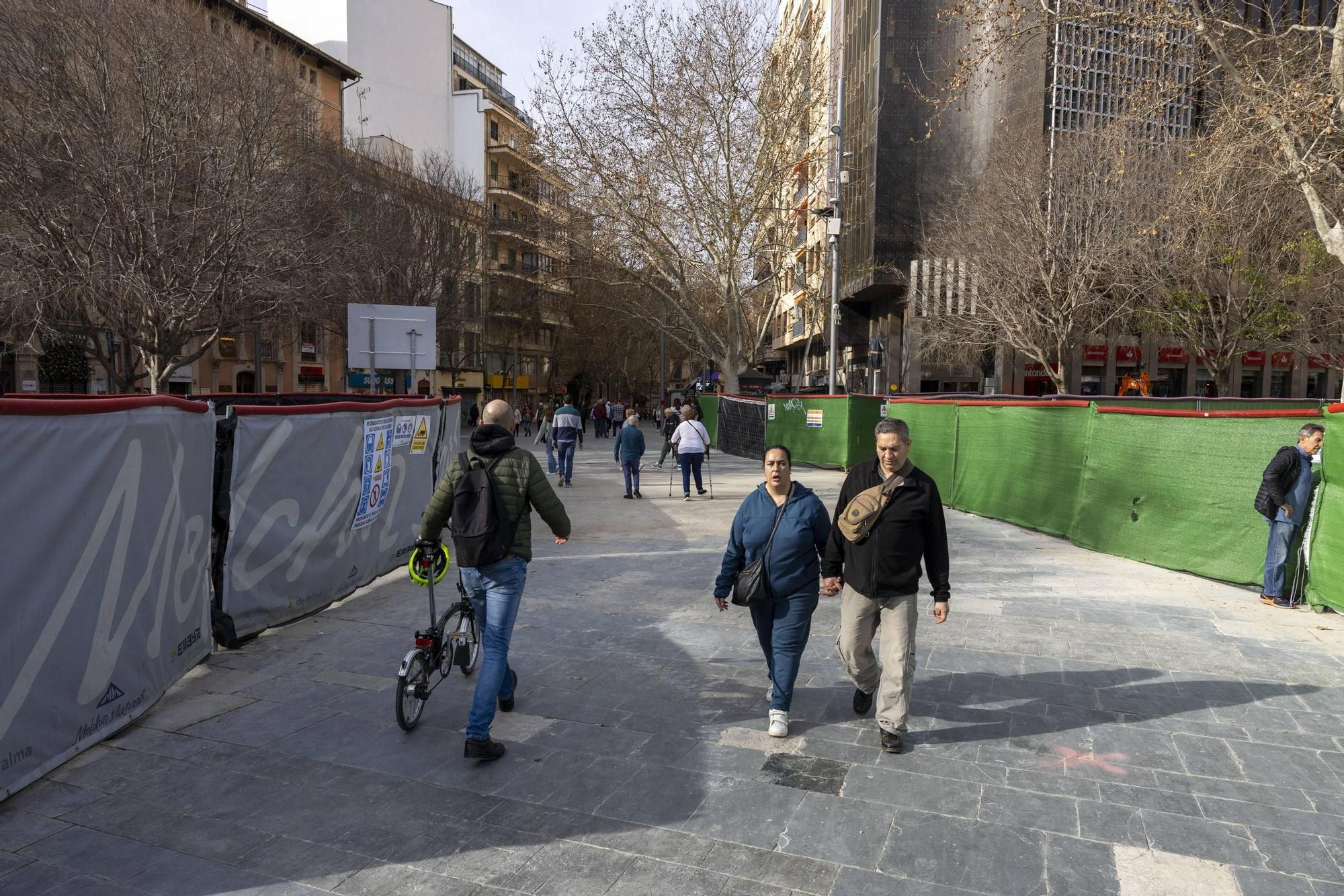 Fotos | La renovada plaza España de Palma