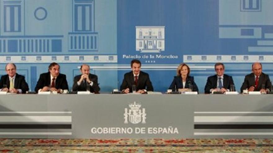 Zapatero coincide con las empresas en que falta más flexibilidad laboral