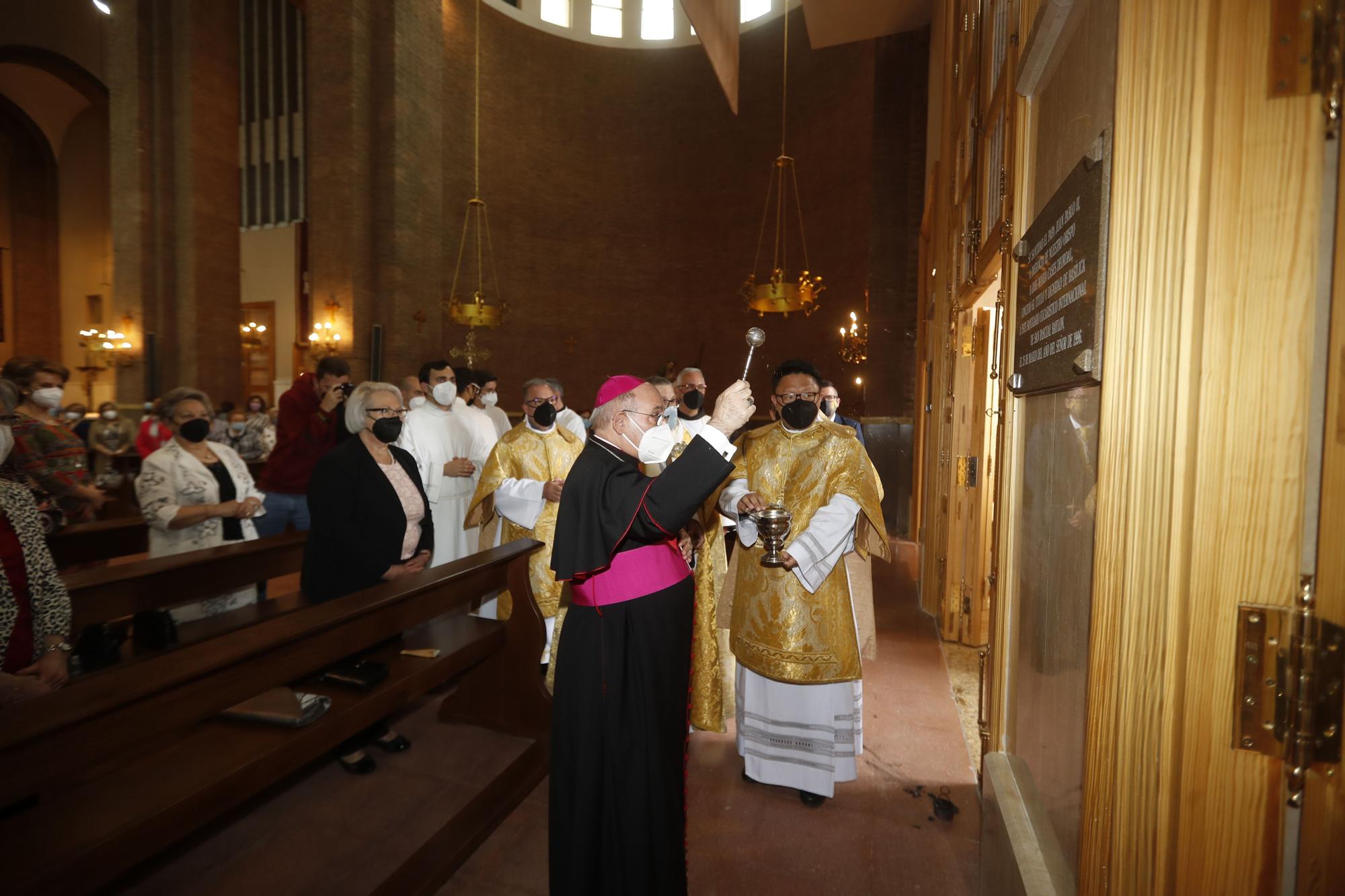 Día de Sant Pasqual en Vila-real, con misa y 'Xulla' en la intimidad