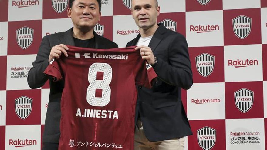 Expectación en Japón por la llegada de Iniesta