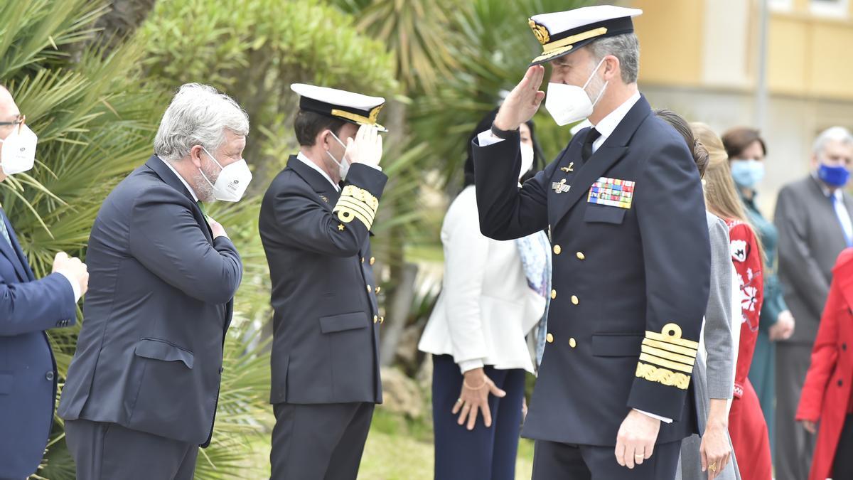 Los Reyes y sus hijas visitan Cartagena para la puesta a flote del submarino S81