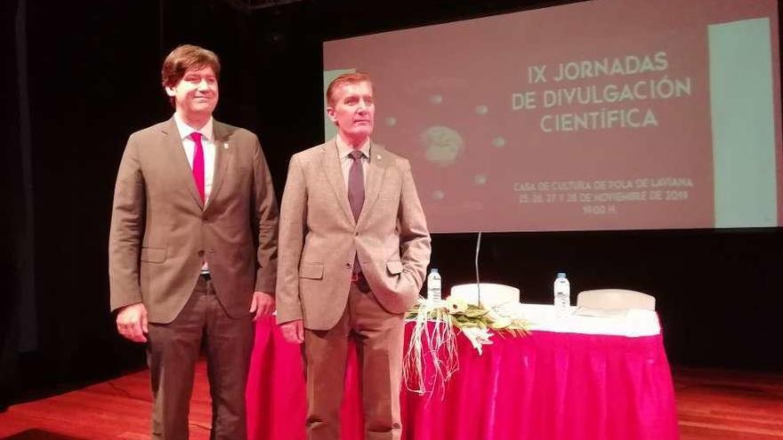 Borja Sánchez (izquierda) y Miguel Ferrero, ayer, en la inauguración de las jornadas.