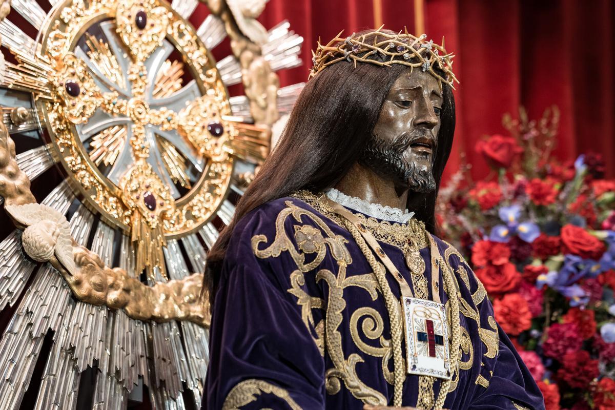 Las mejores imágenes del besapiés del Cristo de Medinaceli, en Madrid
