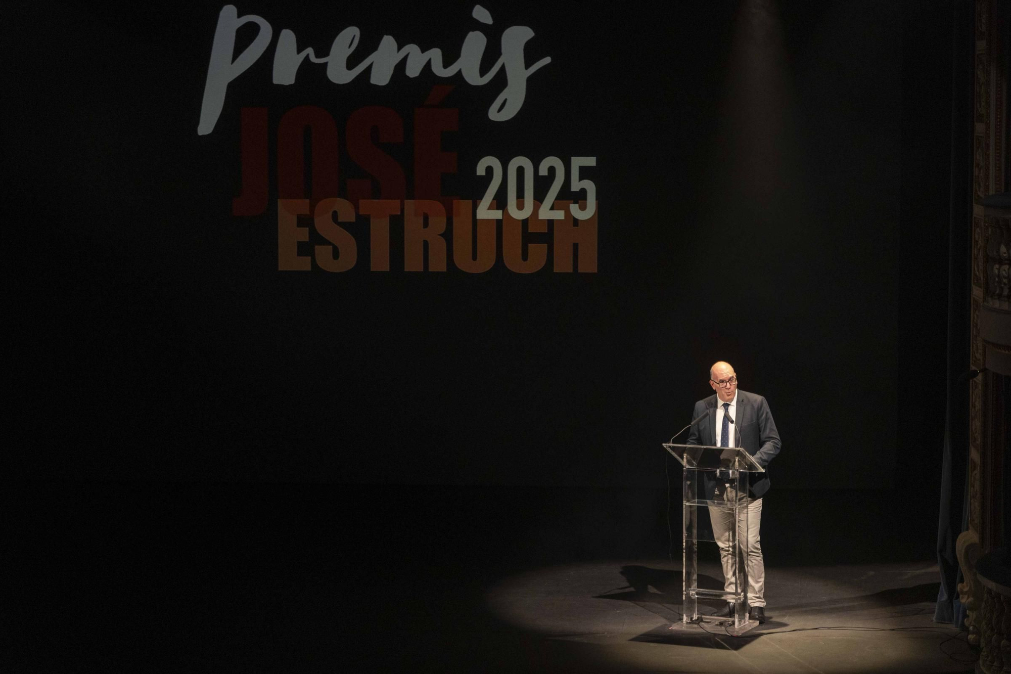 Los Premios Estruch celebran en Alicante la pasión por el teatro
