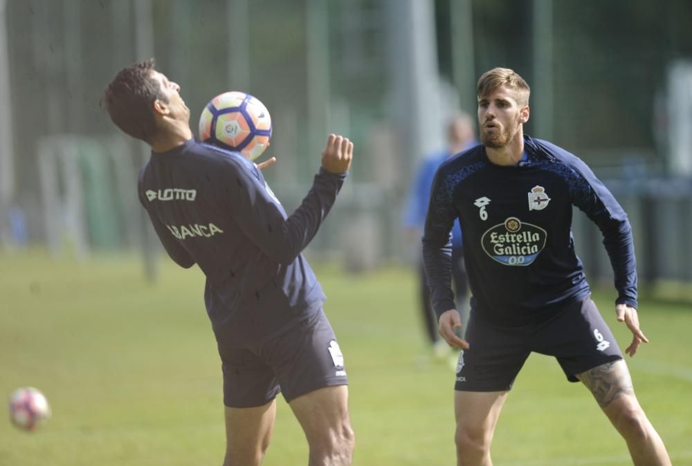 Diez jugadores saltaron al césped de la ciudad deportiva en el penúltimo ensayo antes de recibir al Espanyol en Riazor.