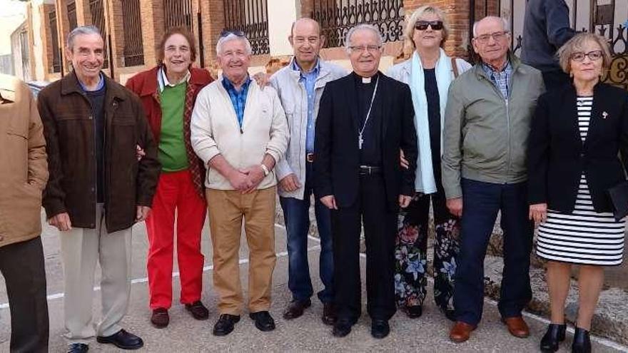 El obispo Gregorio Martínez Sacristán en sus visitas a Cañizo y Cerecinos de Campos.