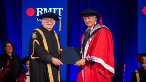 José Manuel Entrecanales, investido doctor honoris causa por la RMIT University.