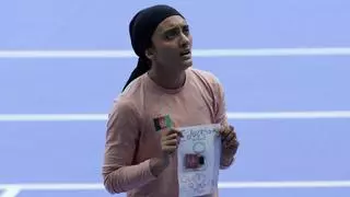 Kimia Yousofi, la atleta olímpica que corre contra los talibanes