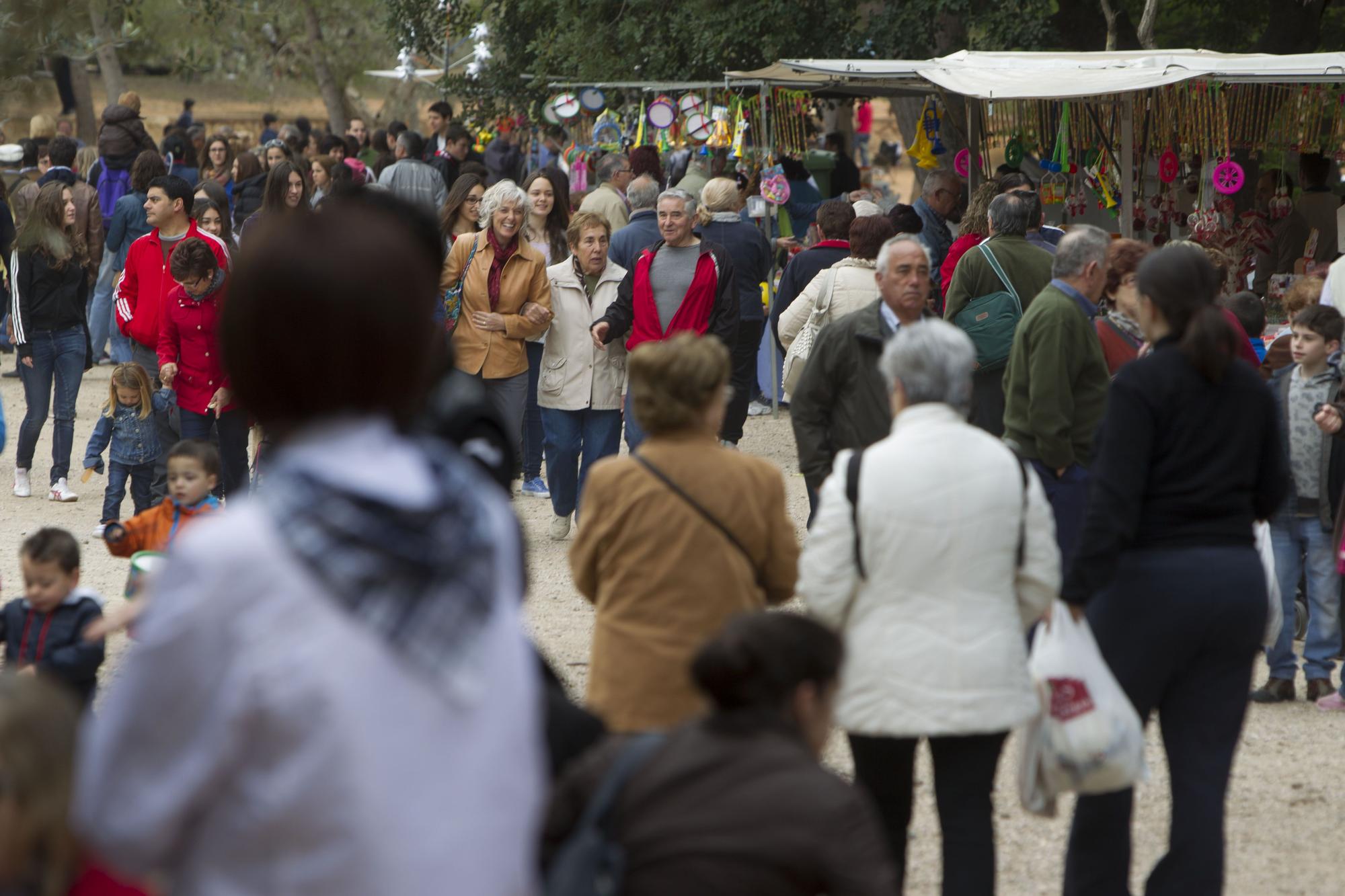 Procesión de San Vicente Mátir, corta y con poca afluencia por las obras en la plaza de la Reina