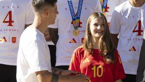El saludo de Leonor a la selección española