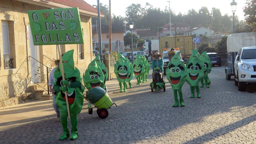 Un desfile de Meis anterior.