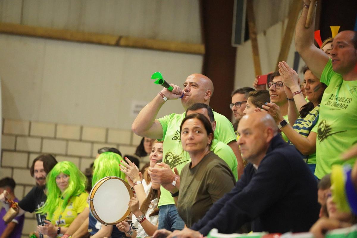 GALERÍA | Balonmano: Partido del BM Caja Rural Zamora contra el BM Romo