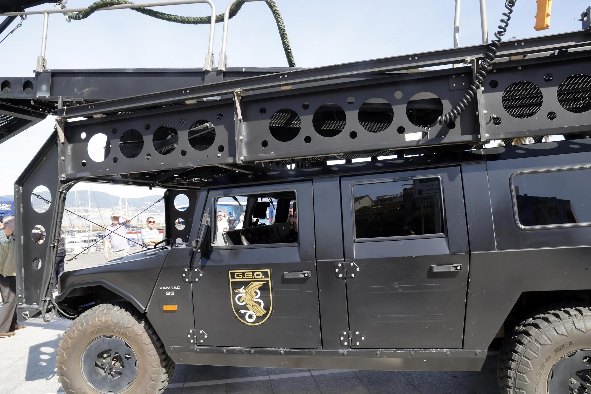 Vigo inaugura con la "Exposición de Medios" las celebraciones del Día de la Policía Nacional