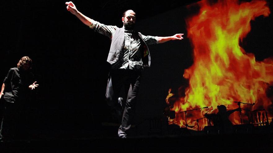 Antonio Molina ´El choro´ renace del fuego con un aire por seguiriyas.