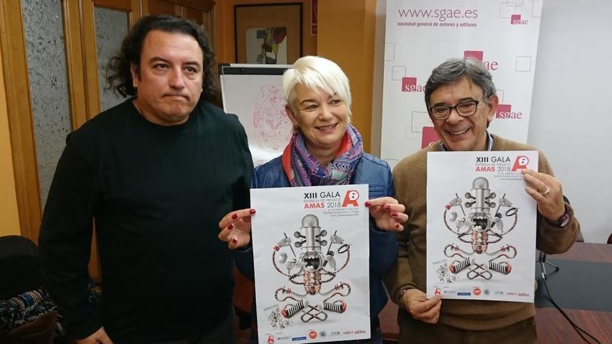 Juan Carlos Román, Paz Álvarez y Roberto Sánchez Ramos, en la presentación de los premios