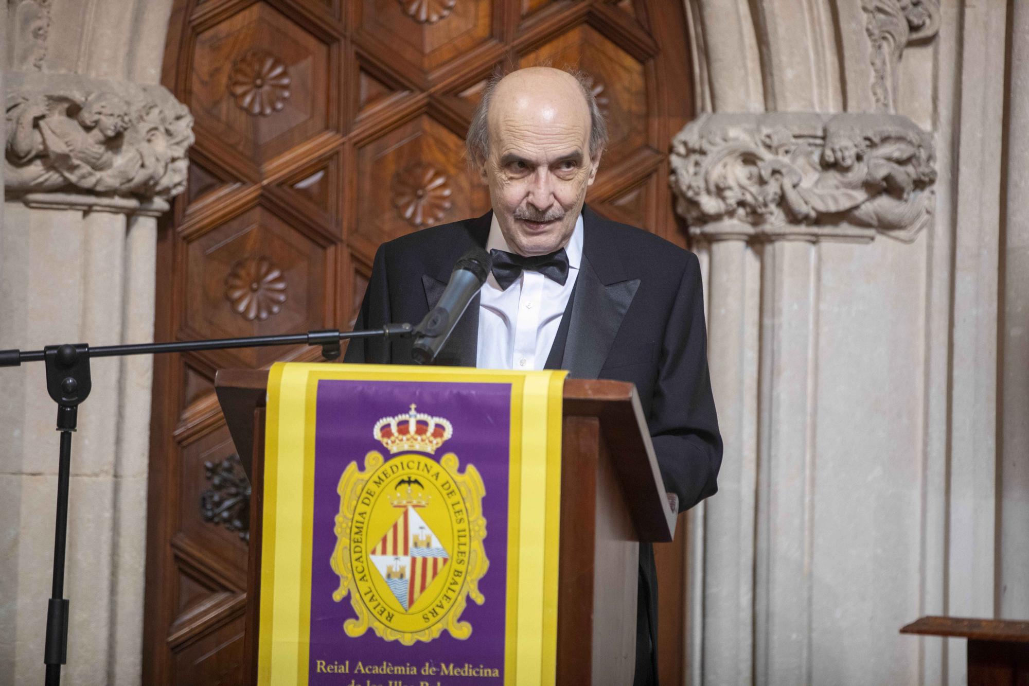 Oriol Bonnín, académico de honor de la Real Academia de Medicina