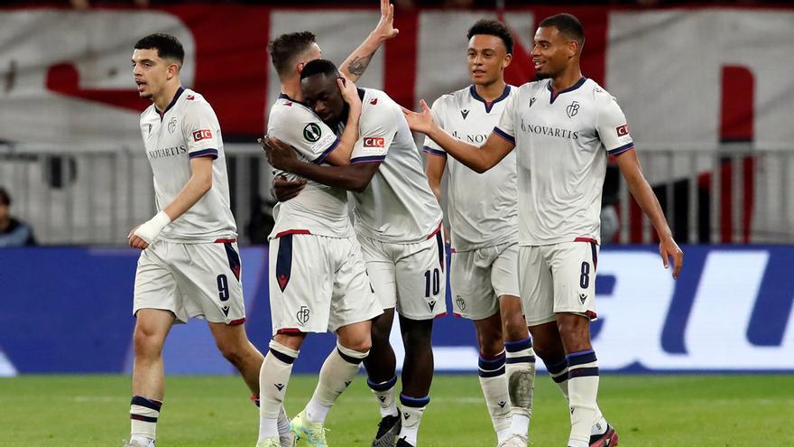 Resumen, goles y highlights del Niza 1-2 Basel de la vuelta de cuartos de final de la Conference League