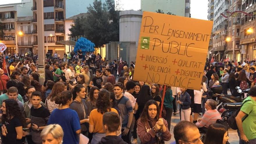 La nueva huelga &#039;antirreválidas&#039; vacía aulas en Castellón