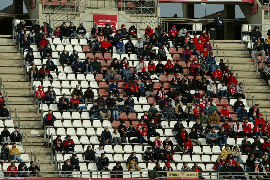 Todas las imágenes que ha dejado el partido del Real Murcia