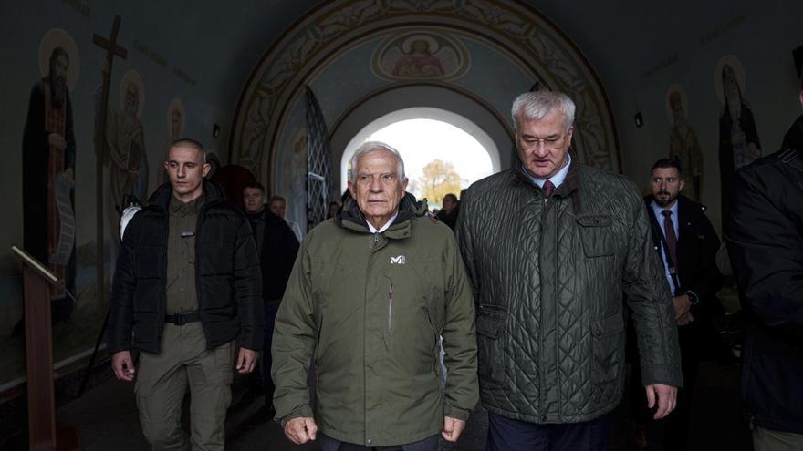 Borrell dice en Kiev que el despliegue norcoreano supone la &quot;globalización&quot; de la guerra