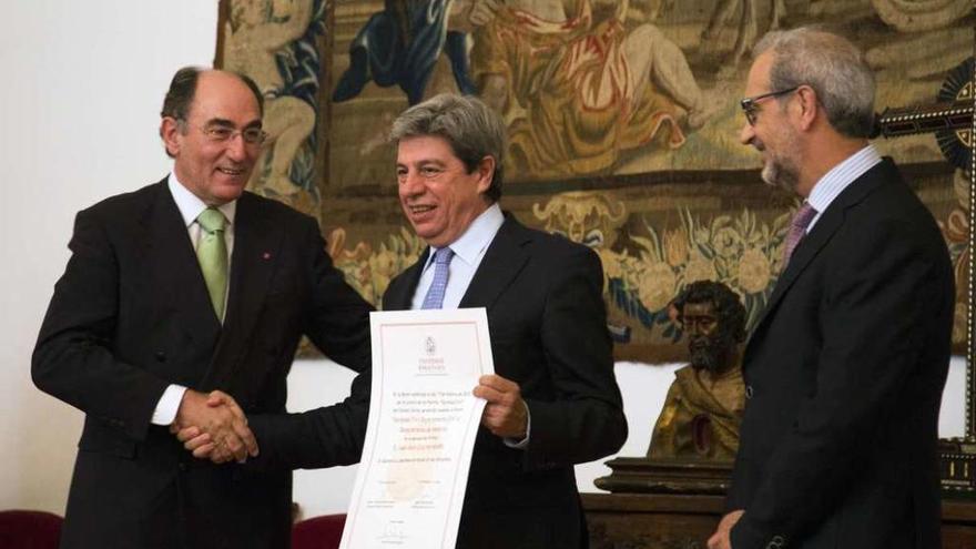 Ignacio Sánchez Galán, durante la entrega de premios &quot;Sociedad Civil&quot; en Salamanca.