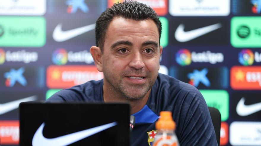 Xavi elogia a Lewandowski tras finalizar su primera temporada con el Barça: "Es top mundial"