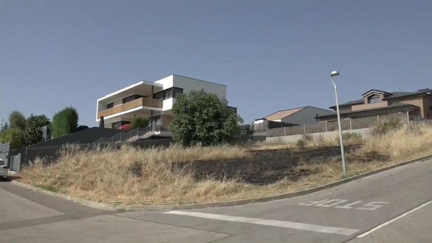 El solar de Palau-Solità i Plegamans en el que un bebé de un mes resultó herido grave durante la verbena de Sant Joan