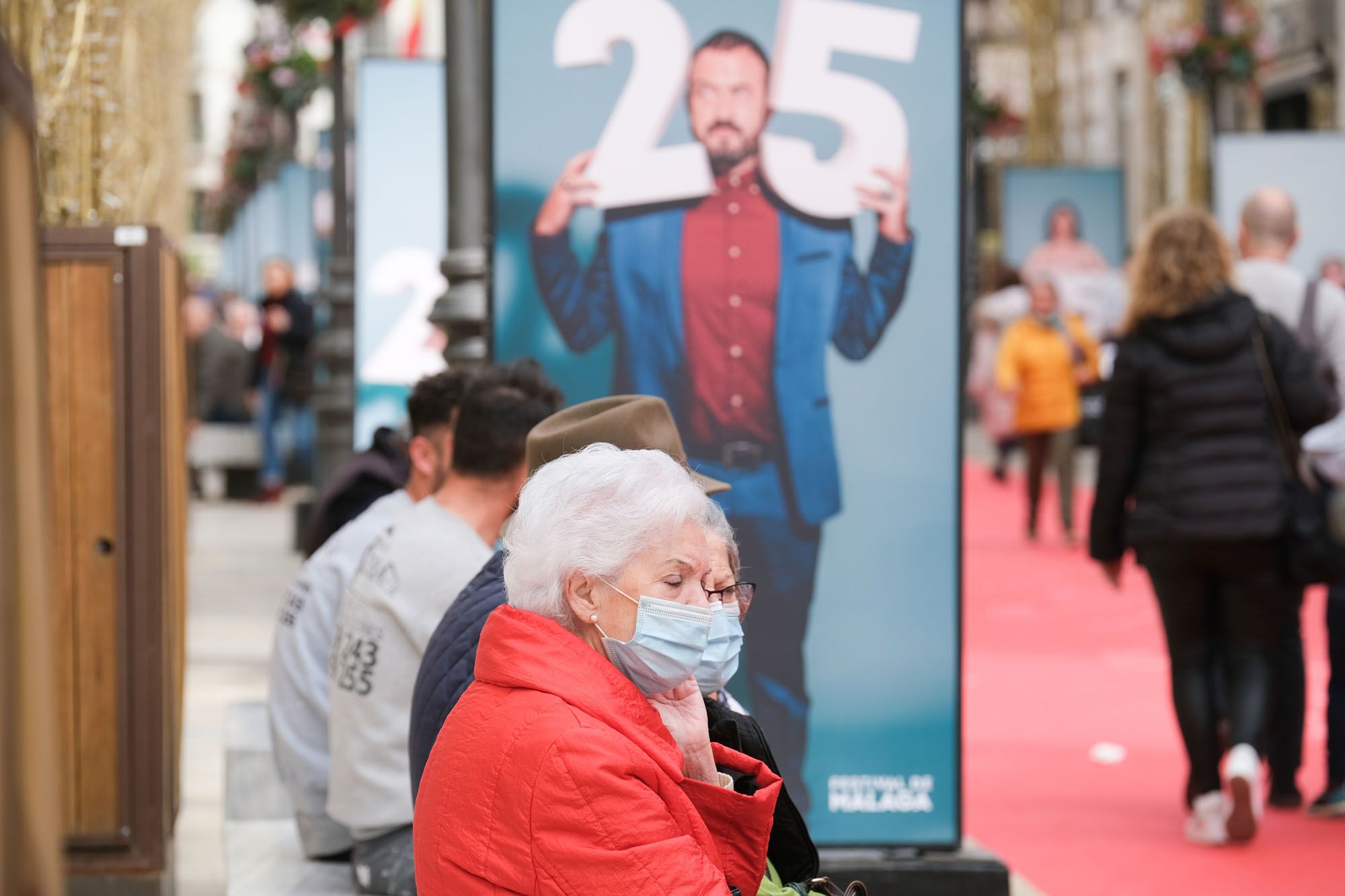 La exposición oficial del Festival de Málaga ya luce en la calle Larios