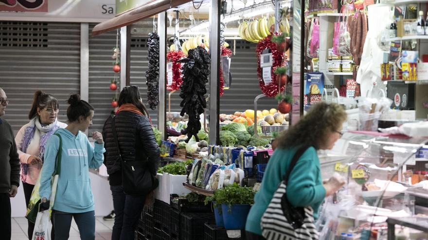 Salen a licitación 19 paradas y dos locales del Mercat Nou de Ibiza