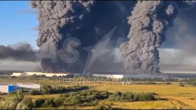 Mueren 8 personas en ataques con drones contra almacenes de comercio electrónico en Rusia