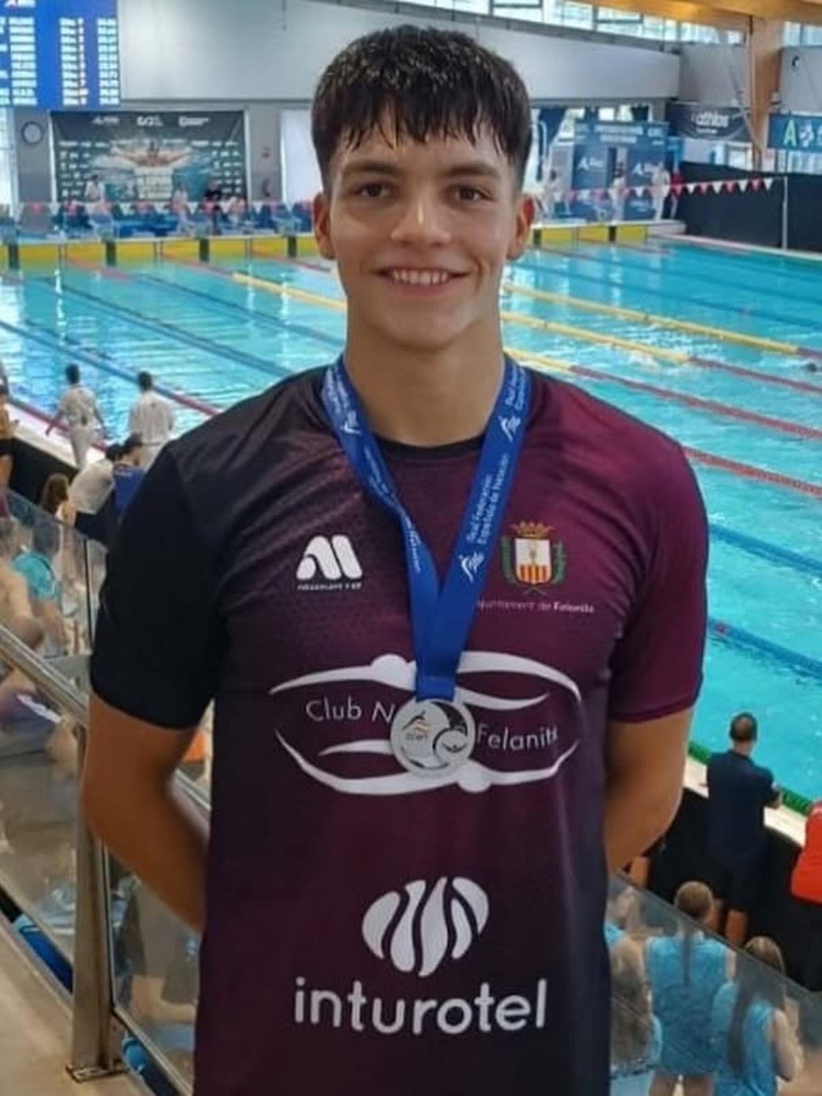 Tiago del Po Vica, del C.N. Felanitx, que se proclamó campeón de España de 16 años en los 50 metros libre.