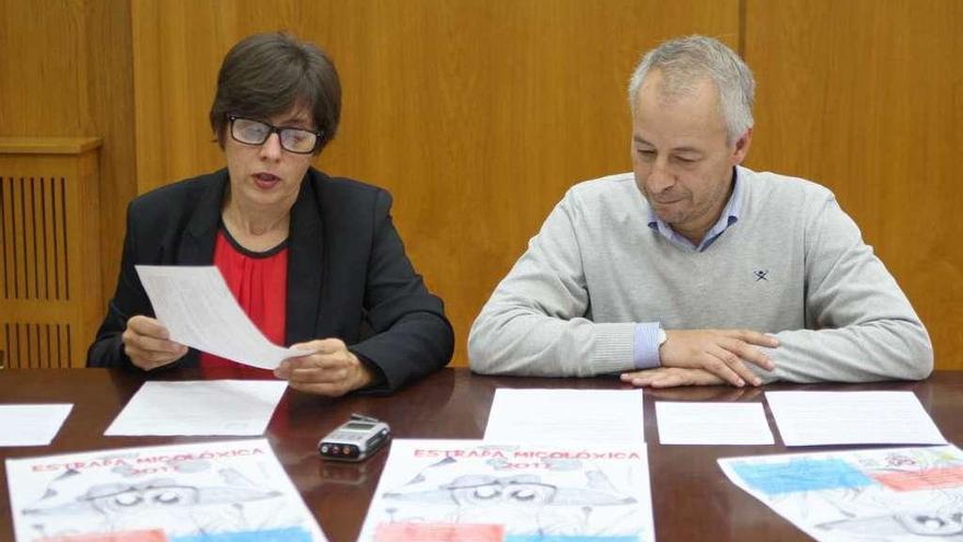 Mercedes Nodar junto a Juan Constenla, ayer, en la presentación del programa. // Bernabé/ Ana Agra