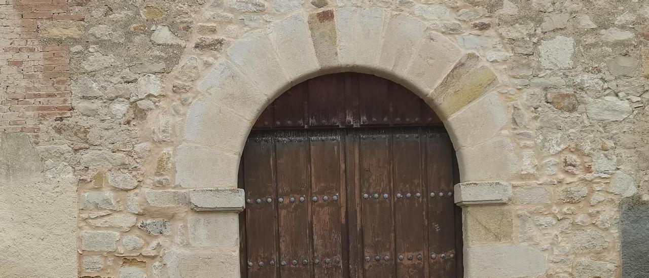 Arco en la entrada trasera del convento de Las Concepcionistas