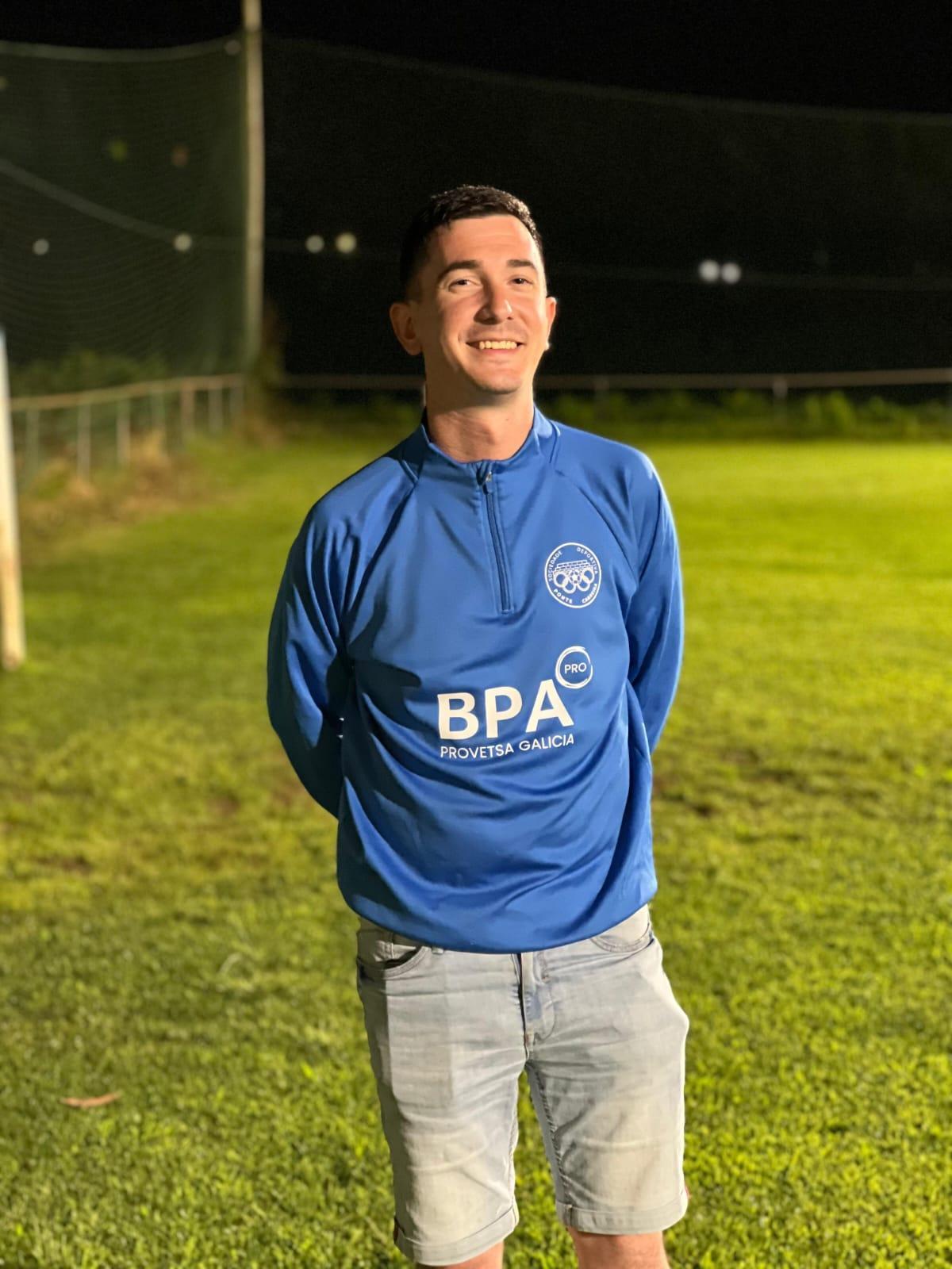 Jacobo Vieites es entrenador de la SD Ponte Carreira.