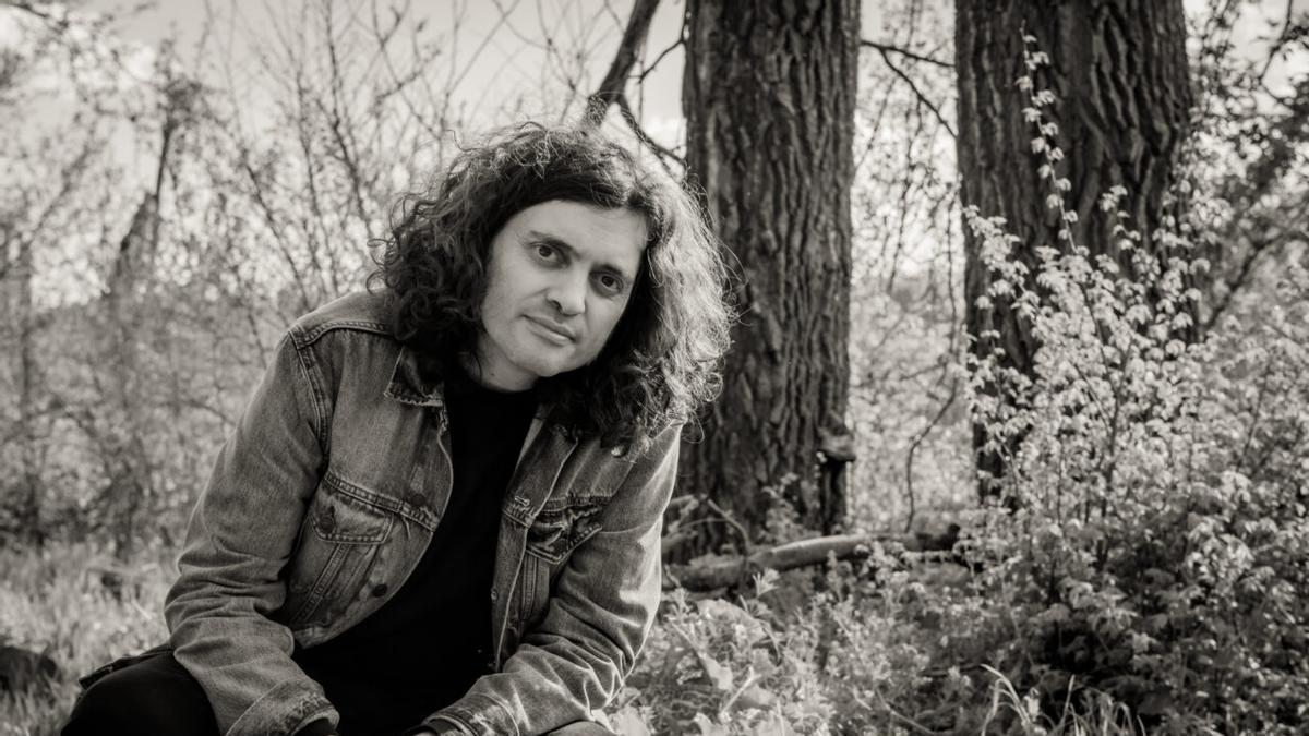 El poeta Alberto Santamaría, autor de 'De las cosas pálidas'.