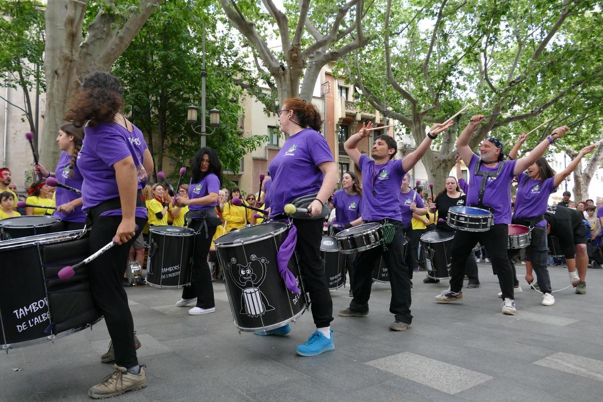 EN IMATGES | La tercera edició del Tramuntakada Festival fa vibrar el centre de Figueres