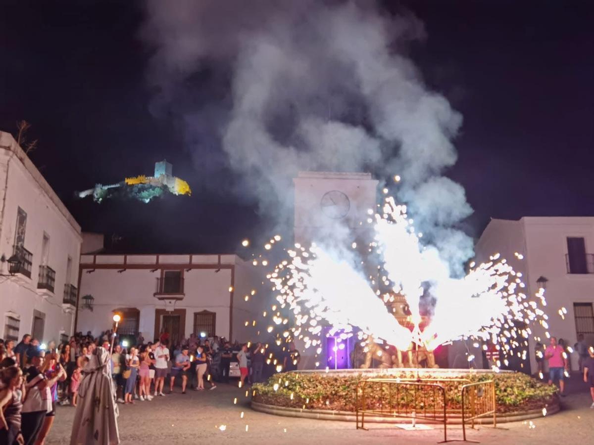 Galería | Del miedo de los niños a la gran fiesta de Alconchel: así cobra vida la Zaragutía Mora