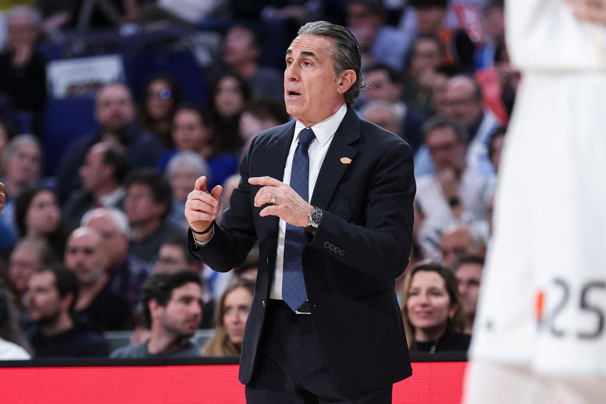 Sergio Scariolo, durante el partido Real Madrid - Valencia Basket de Euroliga.